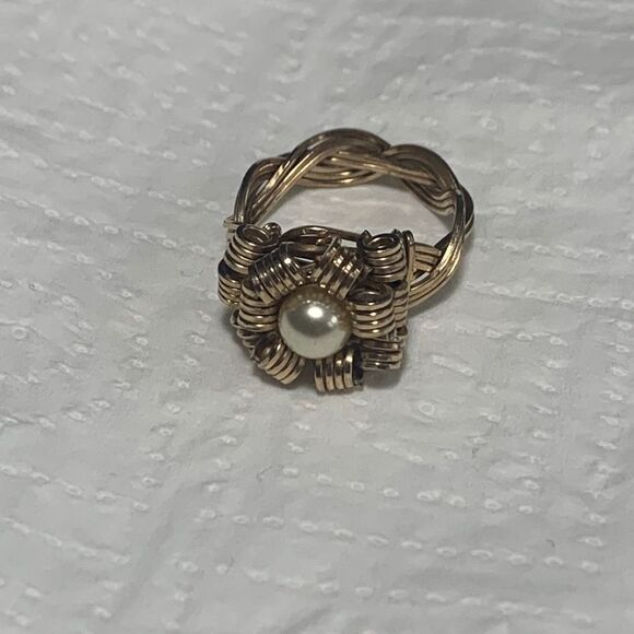 Vintage Faux Pearl Ring - Picture 1 of 5